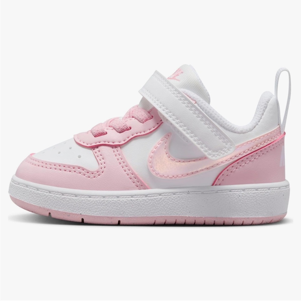 Nike Kids Court Borough Low White/Pink in a size 6